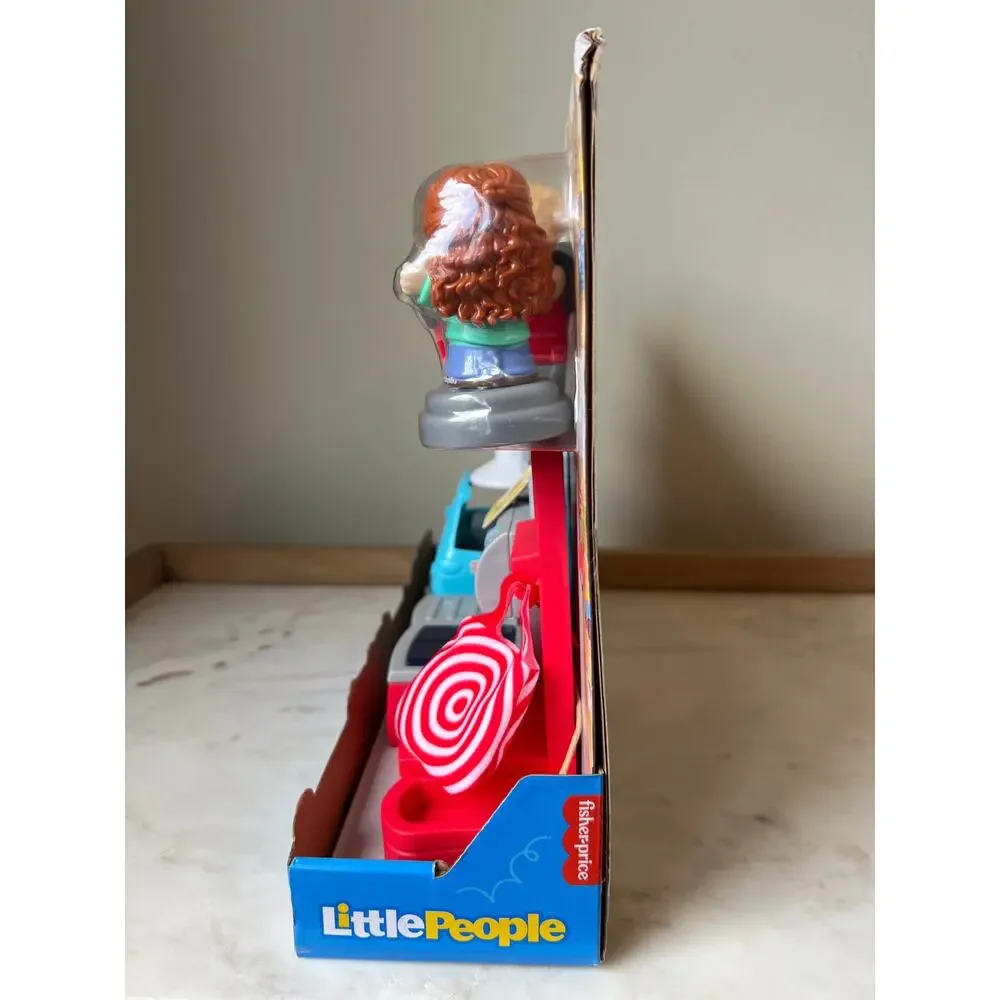Target Run Playset Fisher-Price Little People New